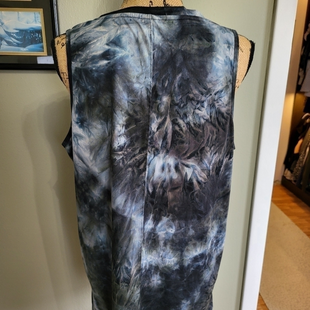 Tie Die Tank - Picture 4 of 5